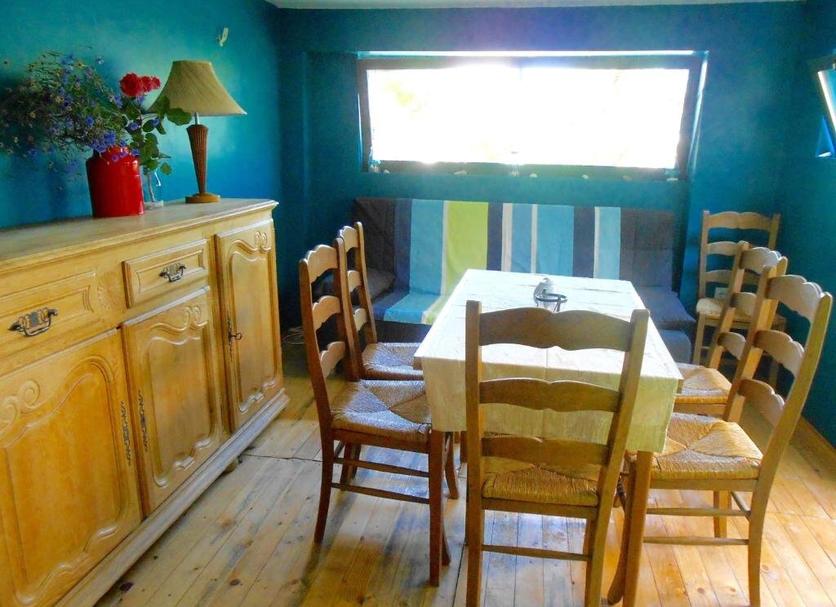 Dining room Photo