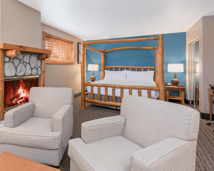 Holiday Inn Resort The Lodge At Big Bear Lake An Ihg Hotel From 92 Big Bear Lake Hotel Deals Reviews Kayak Holiday Inn Resort The Lodge At Big Bear Lake An Ihg Hotel From 92 Big Bear Lake Hotel Deals Reviews Kayak
