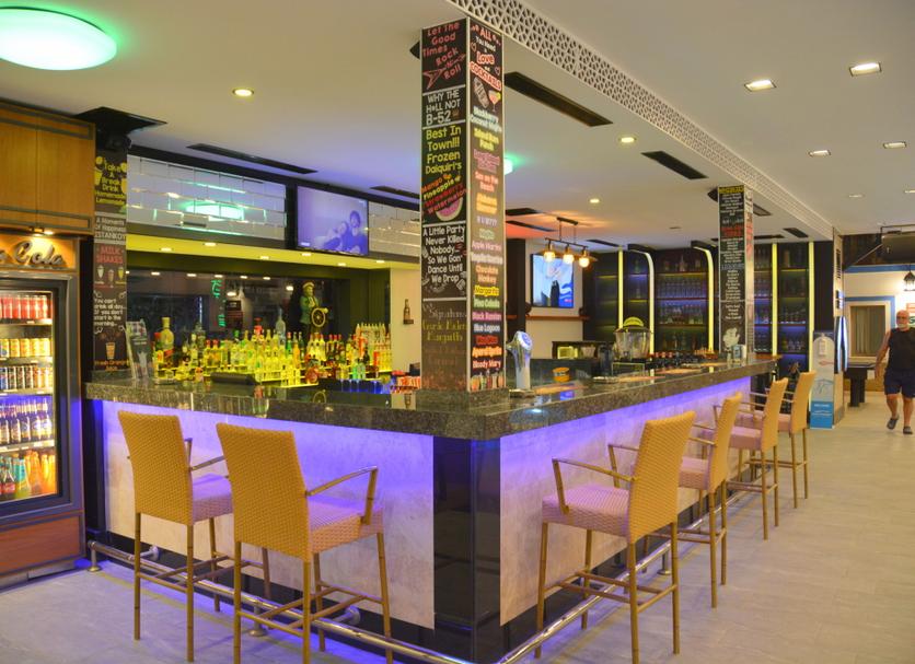 Bar Photo