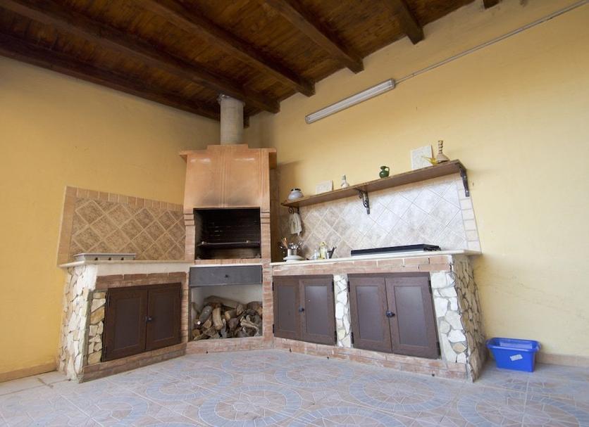 Kitchen Photo