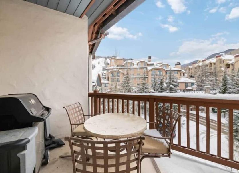 Balcony Photo