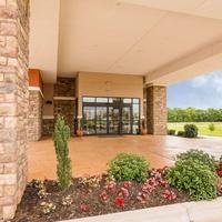 Comfort Suites Bossier City Shreveport East 94 1 5 5 Bossier City Hotel Deals Reviews Kayak