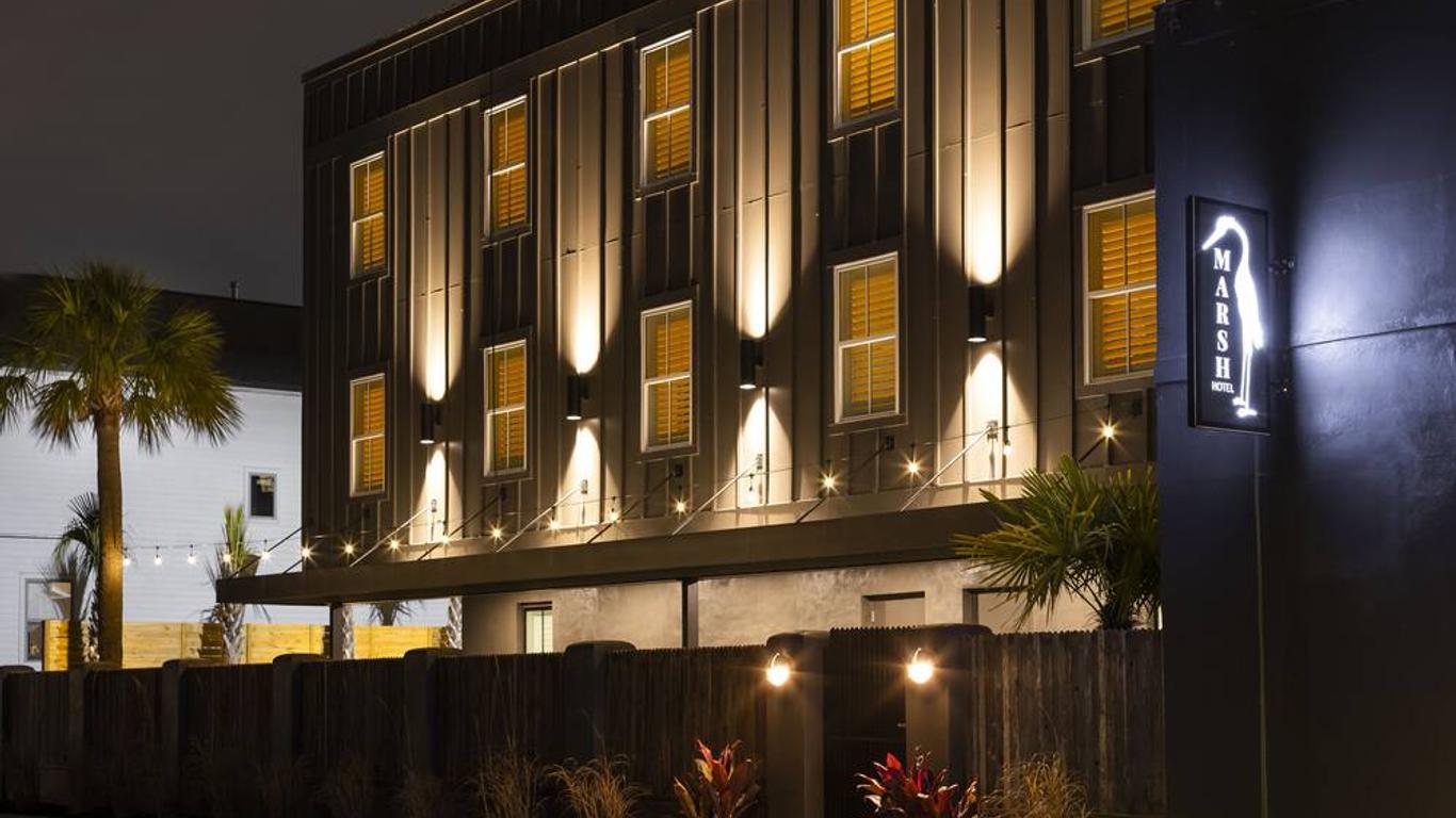 Marsh Hotel