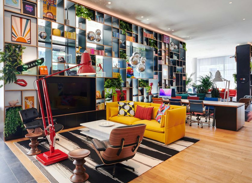 Lounge Photo