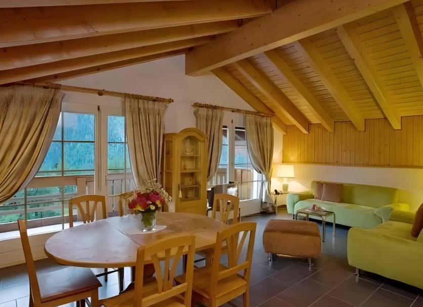 Dining room Photo