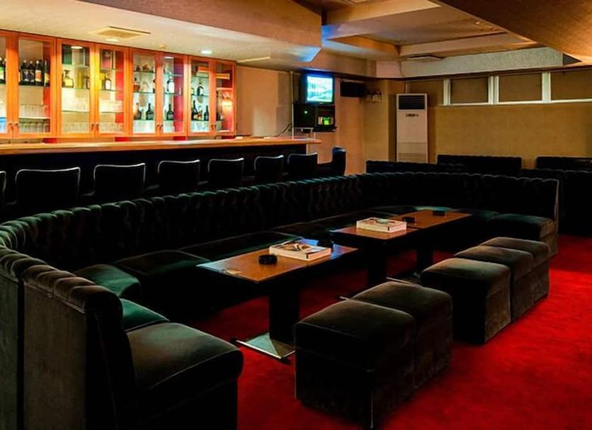Bar Photo