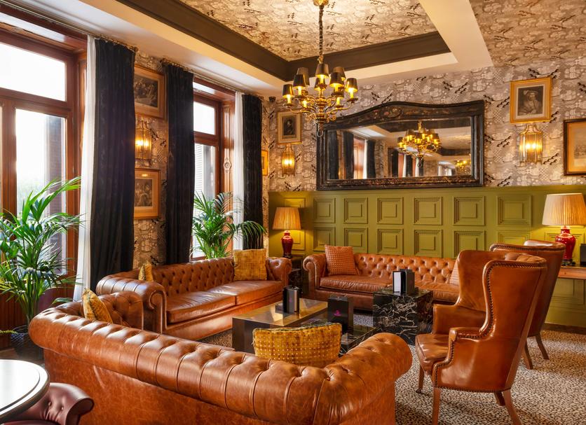 Lounge Photo