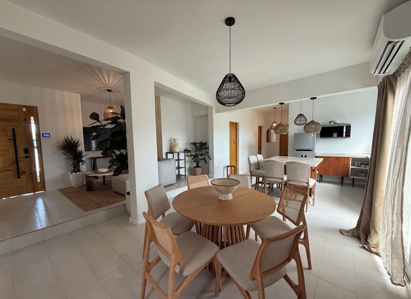 Dining room Photo
