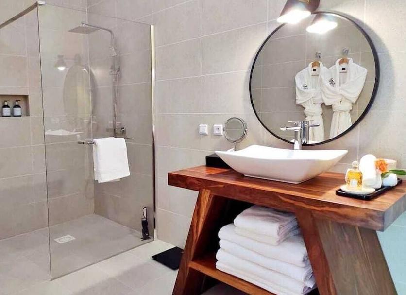 Bathroom Photo