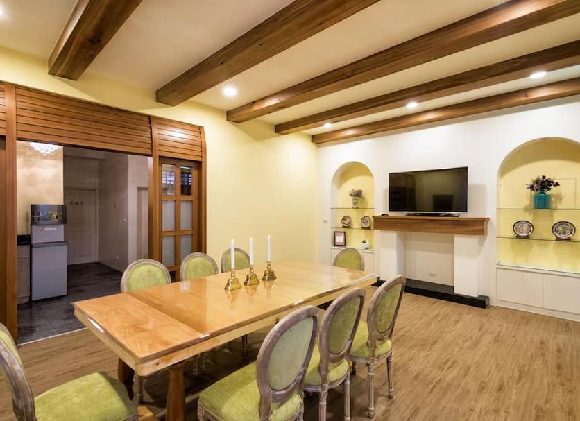Dining room Photo