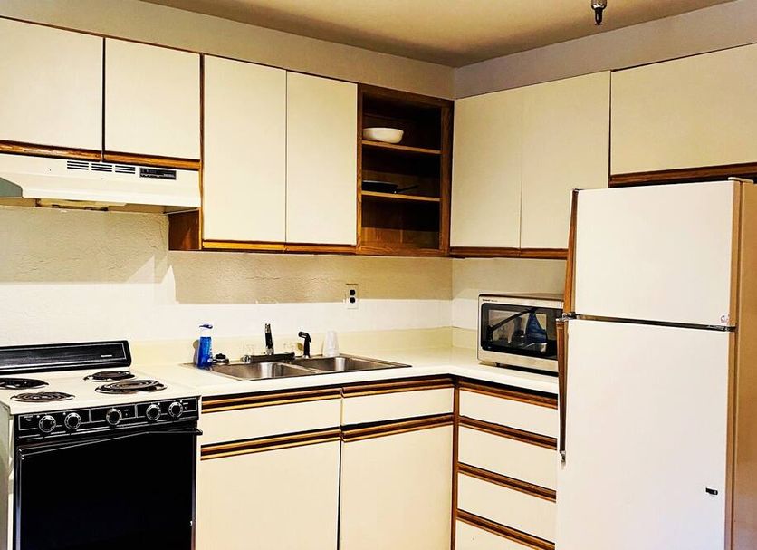 Kitchen Photo