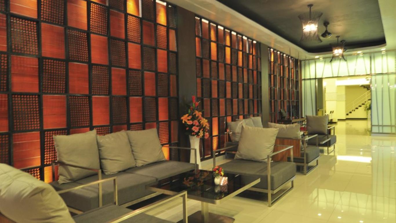 Platinum Hotel and Apartments