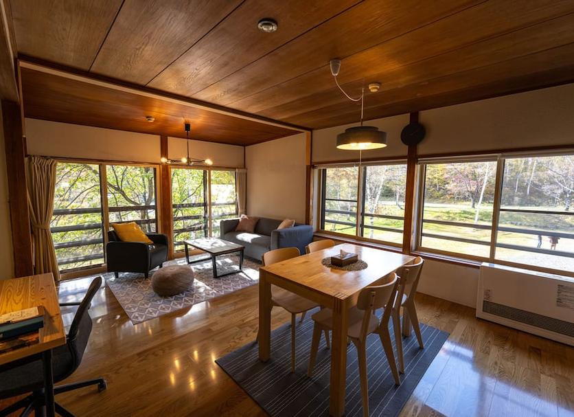 Dining room Photo