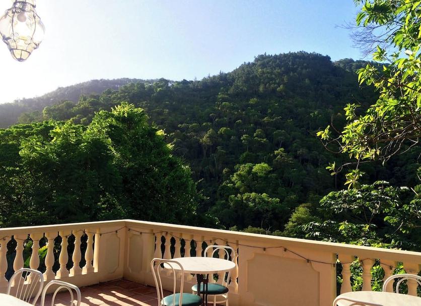 Balcony Photo