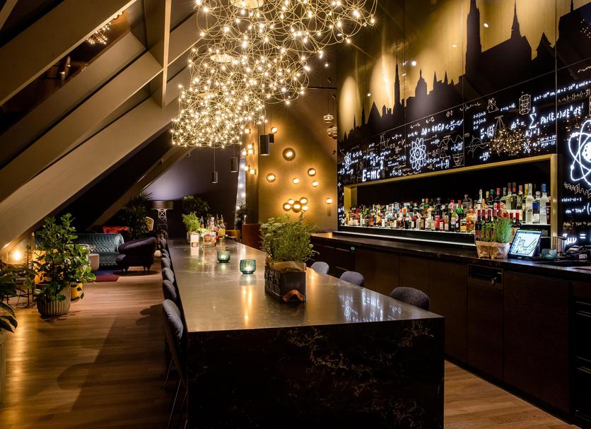 Bar Photo