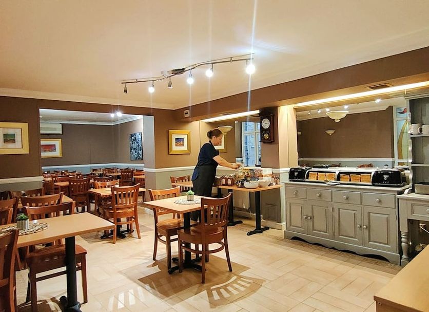 Restaurant Photo