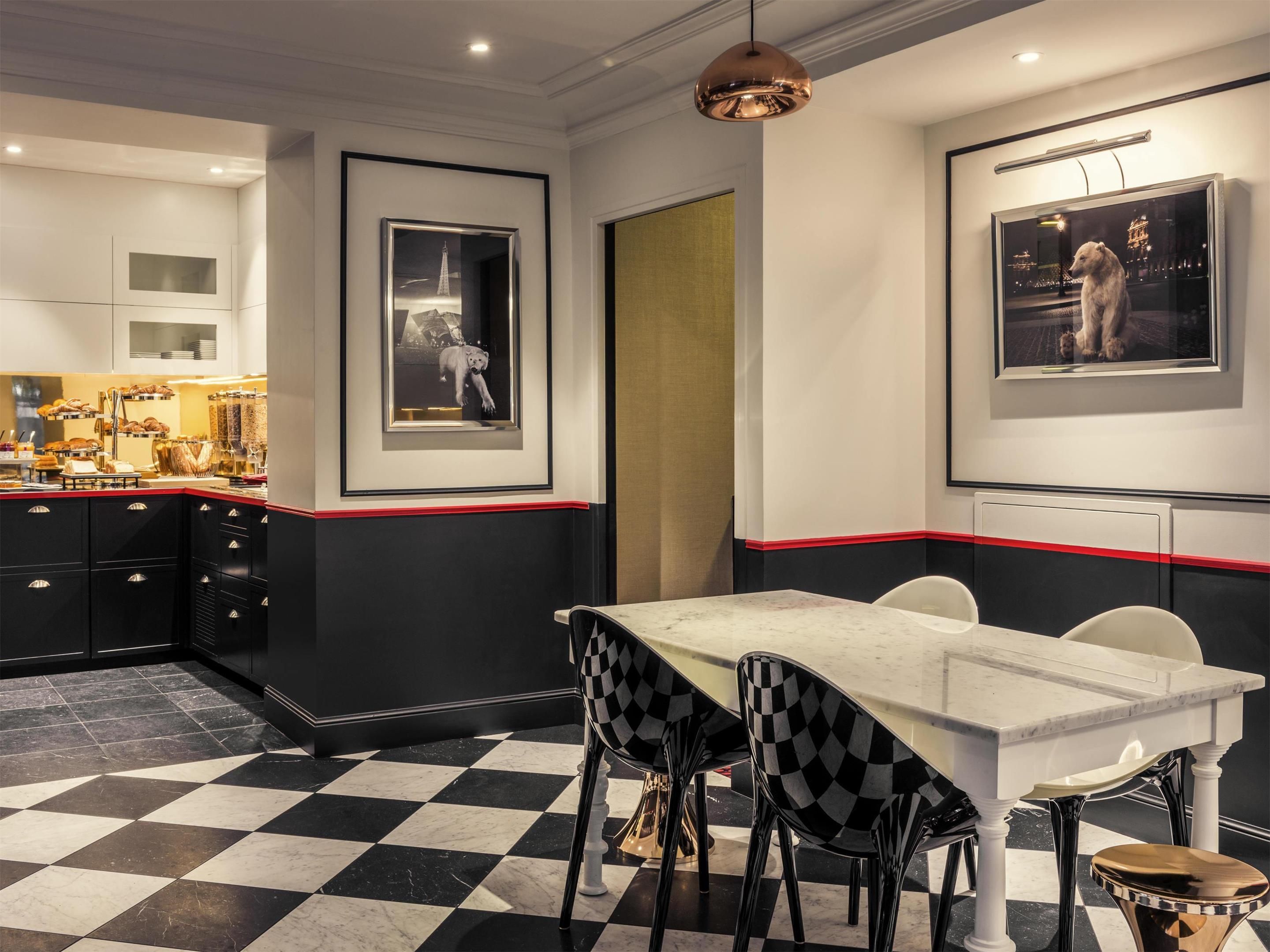 Dining room