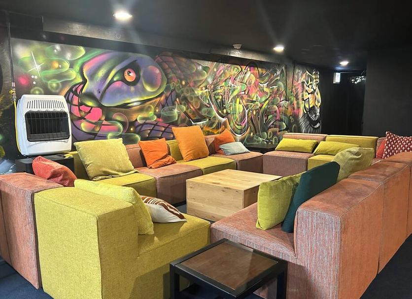 Lounge Photo