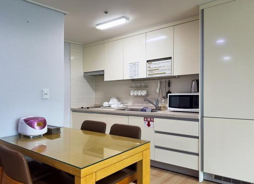 Kitchen Photo