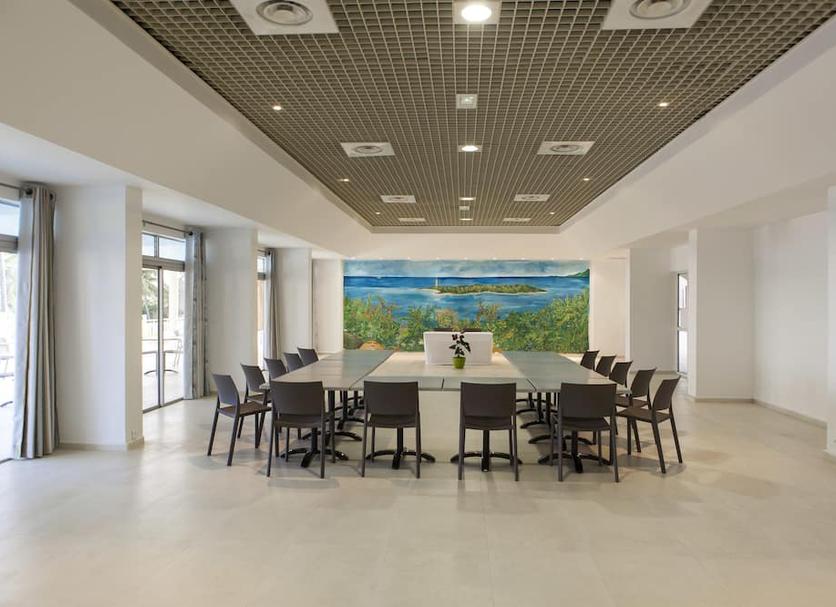 Conference room Photo