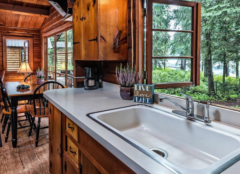 Kitchen Photo