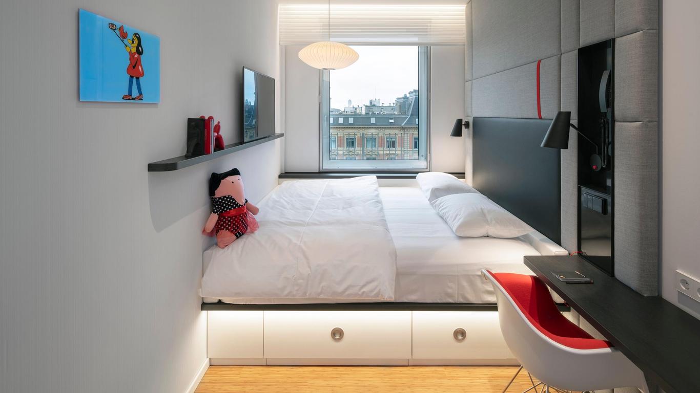citizenM Copenhagen Radhuspladsen from $37. Copenhagen Hotel Deals & Reviews