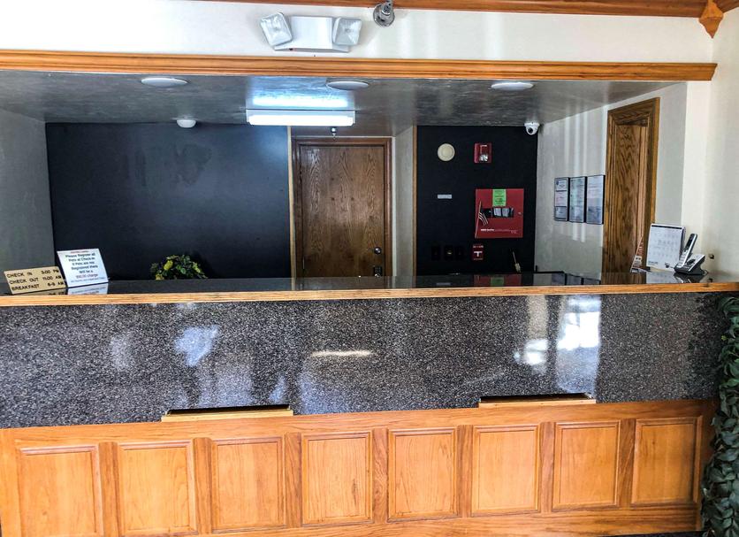 Front desk Photo