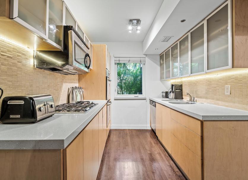 Kitchen Photo
