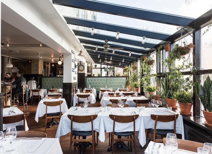 Restaurant Photo