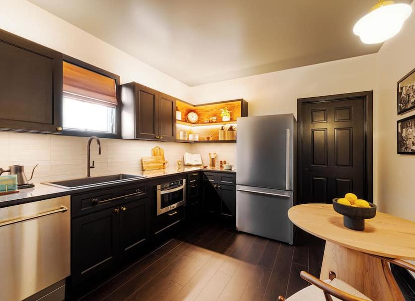 Kitchen Photo