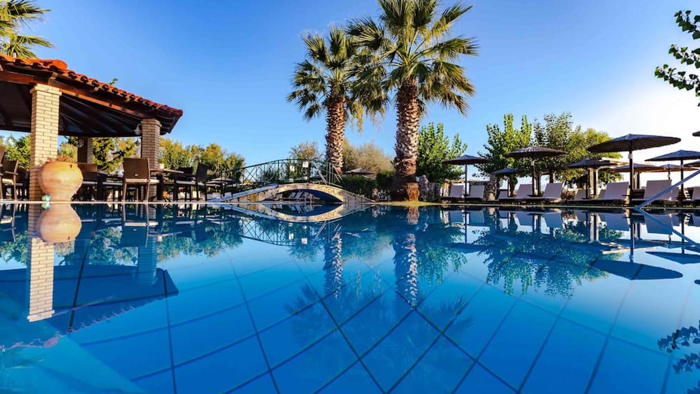 Robolla Beach Aparthotel