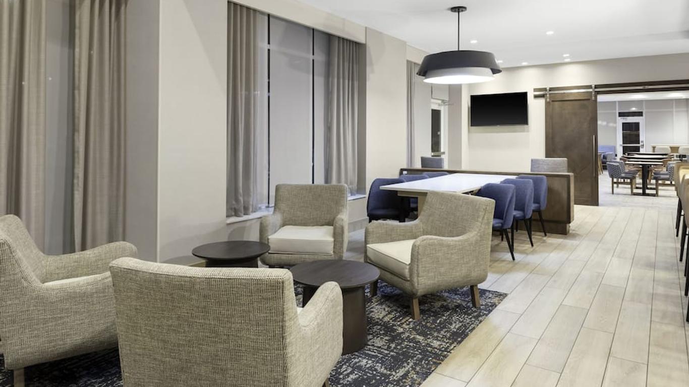 Hyatt Place Charlotte/University Research Park