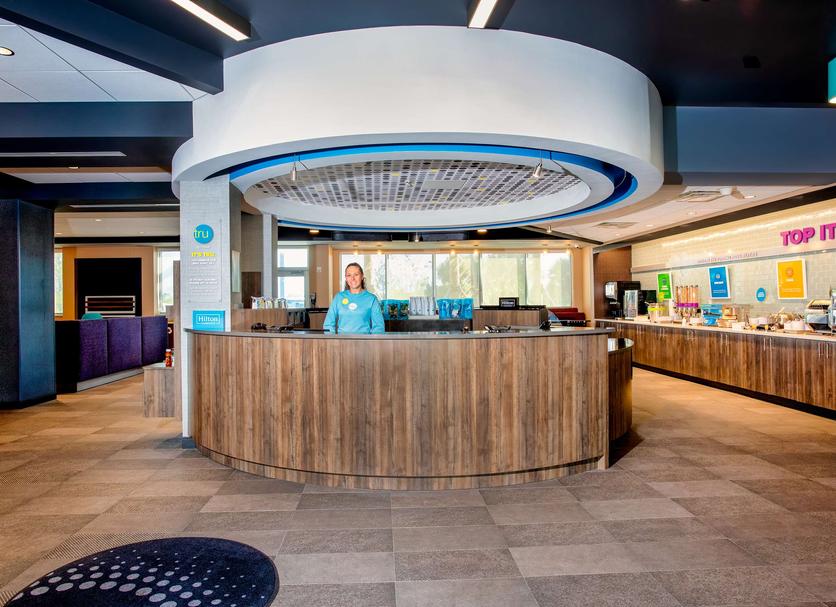 Front desk Photo