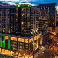 Holiday Inn & Suites Nashville Downtown - Broadway