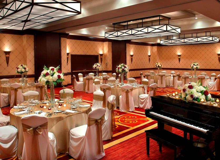 Banquet hall Photo