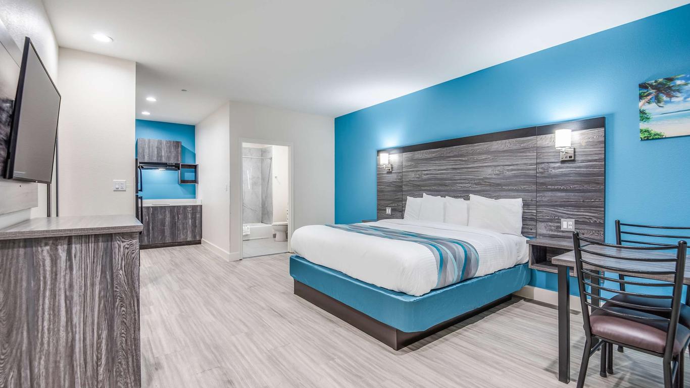 Americas Best Value Inn & Suites Houston at Hwy 6