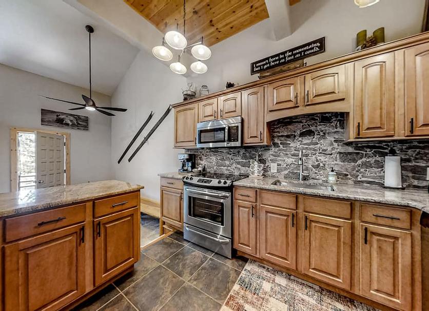 Kitchen Photo