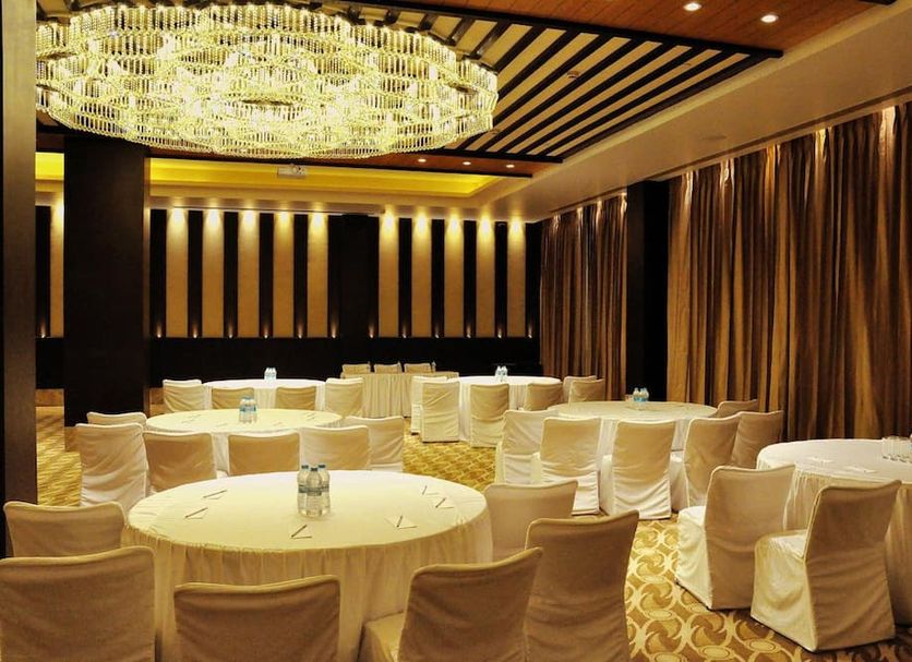 Banquet hall Photo