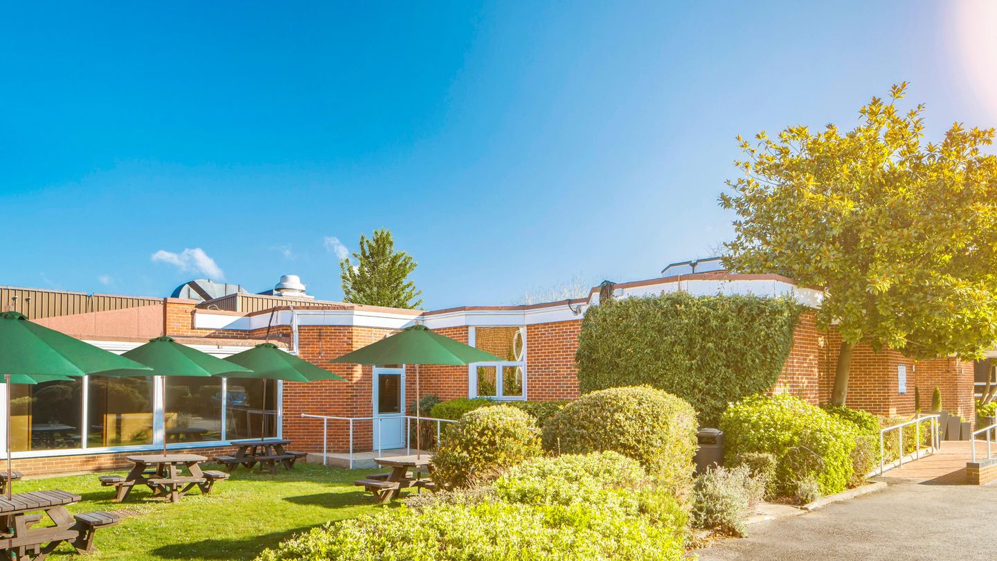 Holiday Inn Basingstoke from 59. Basingstoke Hotel Deals & Reviews KAYAK