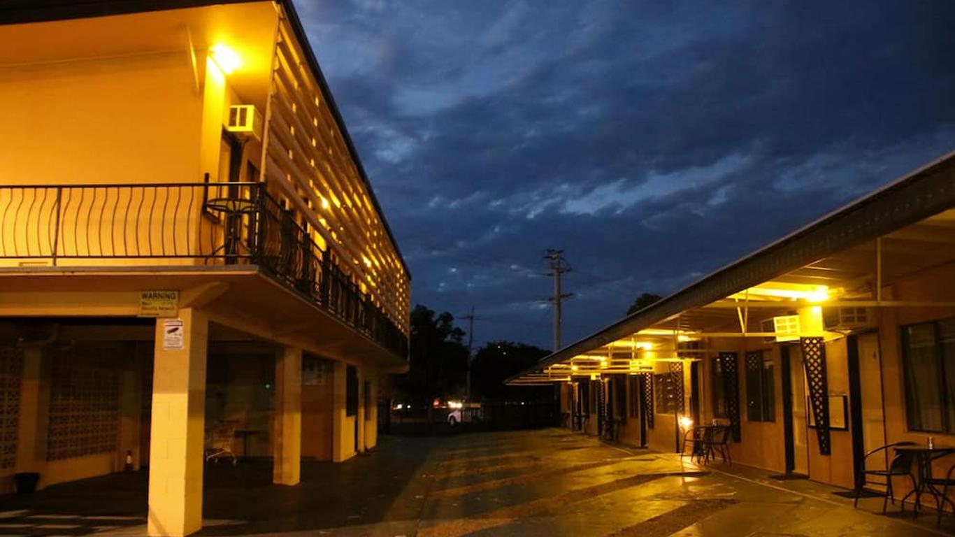 Bourbong St Motel