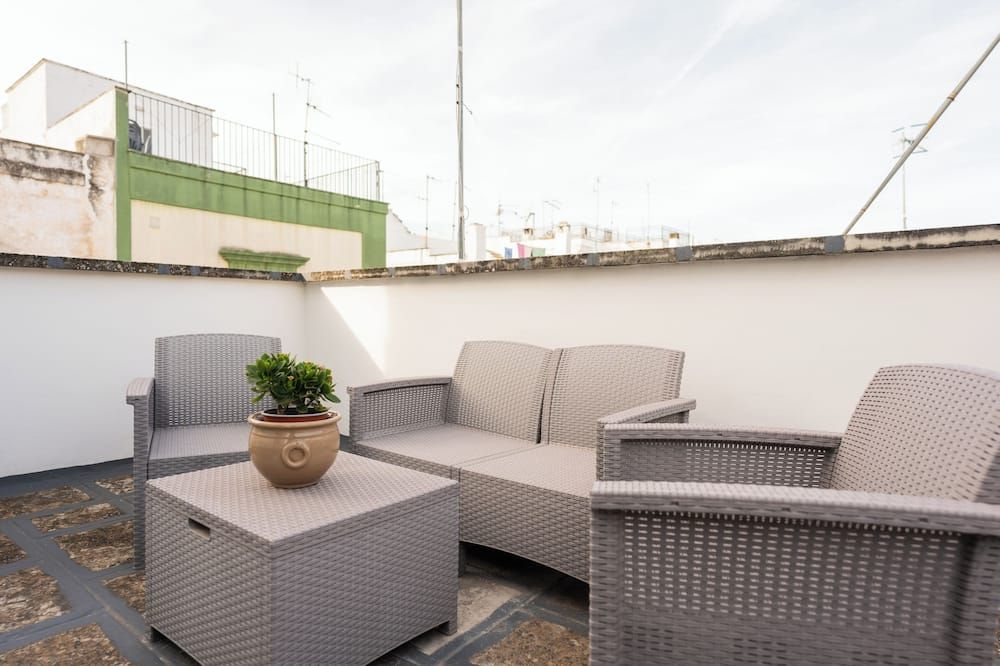 Balcony Photo