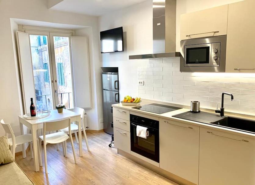 Kitchen Photo