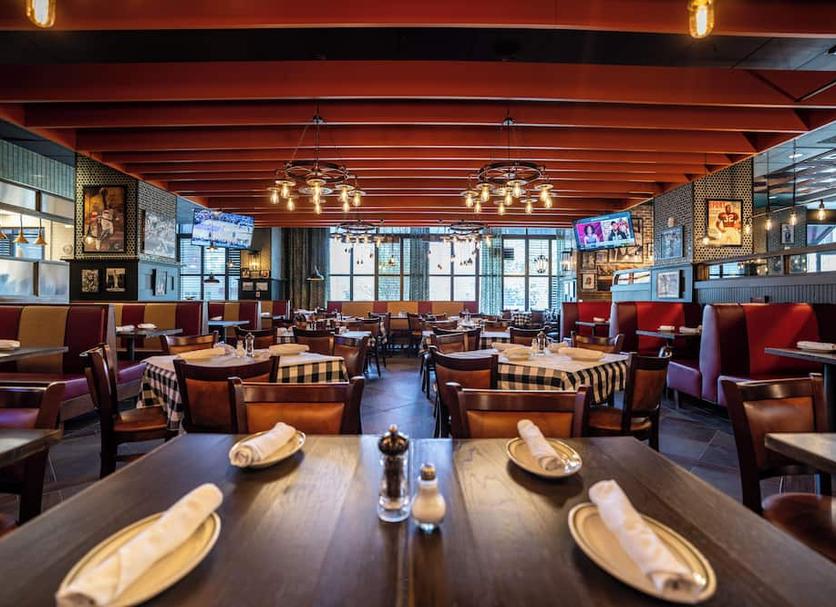 Restaurant Photo