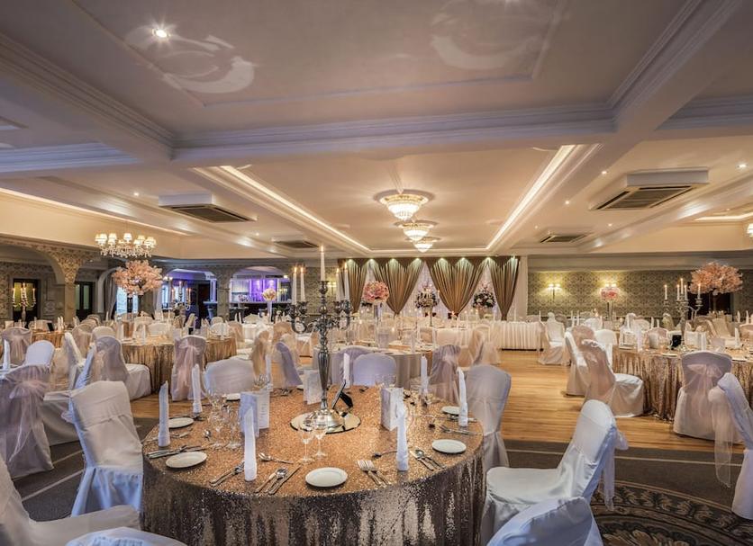Banquet hall Photo