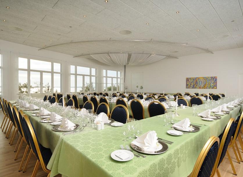 Banquet hall Photo