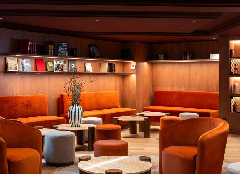 Lounge Photo