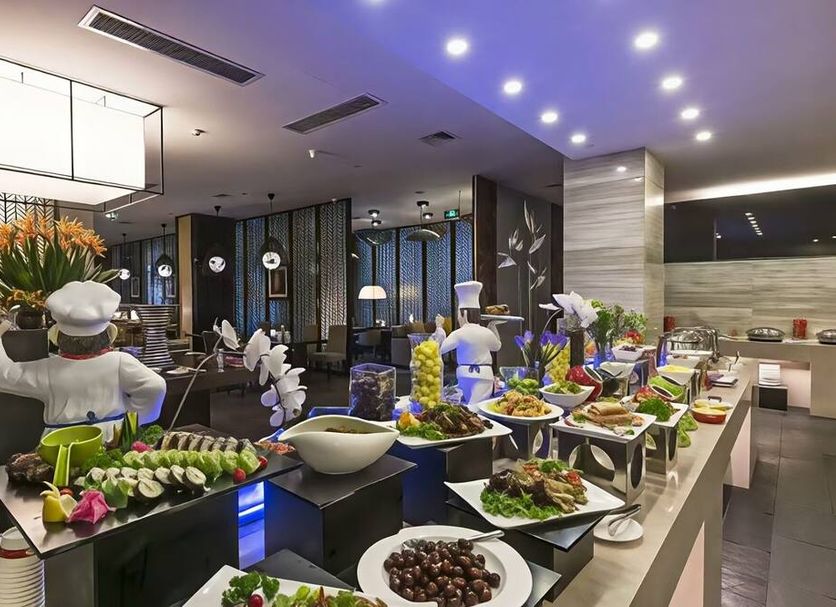 Buffet Photo
