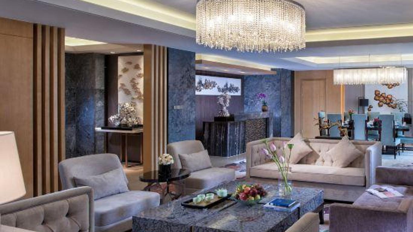 Nantong Novlion Hotel (Nantong Forest Wildlife Park Railway Station Branch)