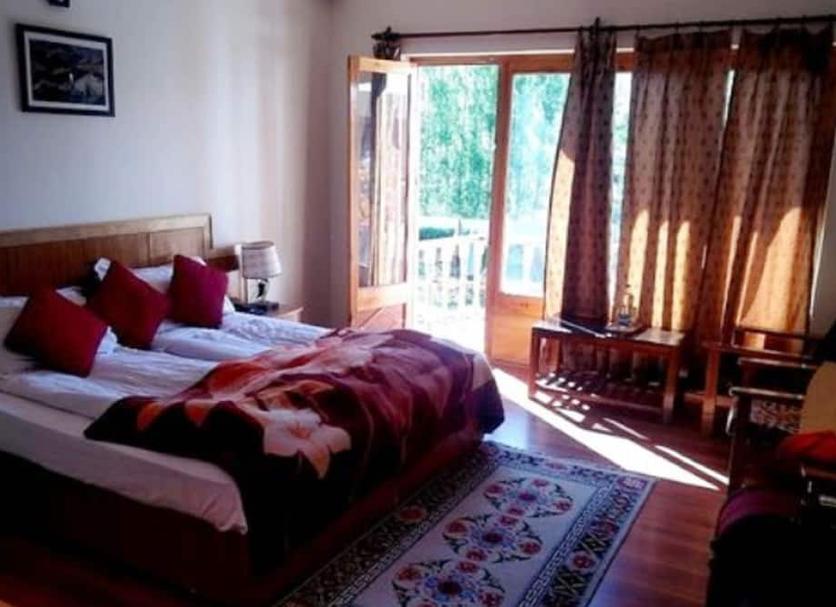 Bedroom Photo