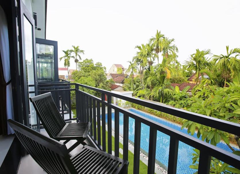 Balcony Photo